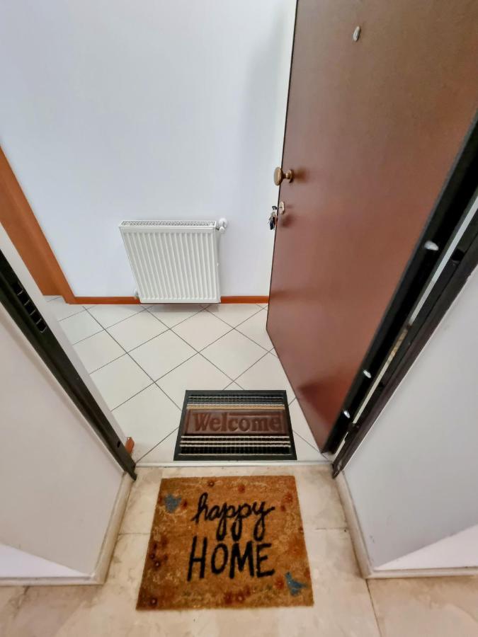 Ring Apartment