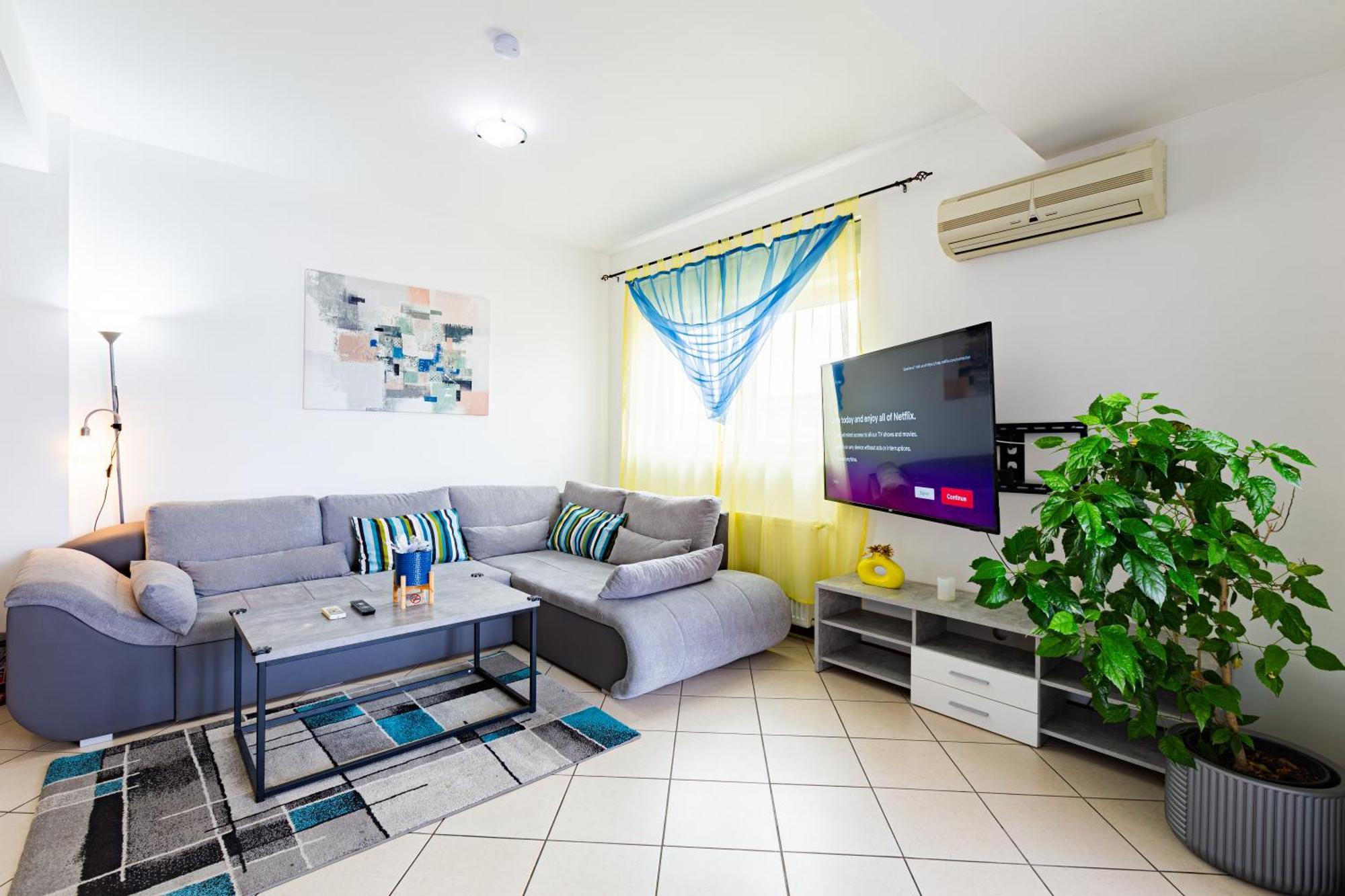 Ring Apartment