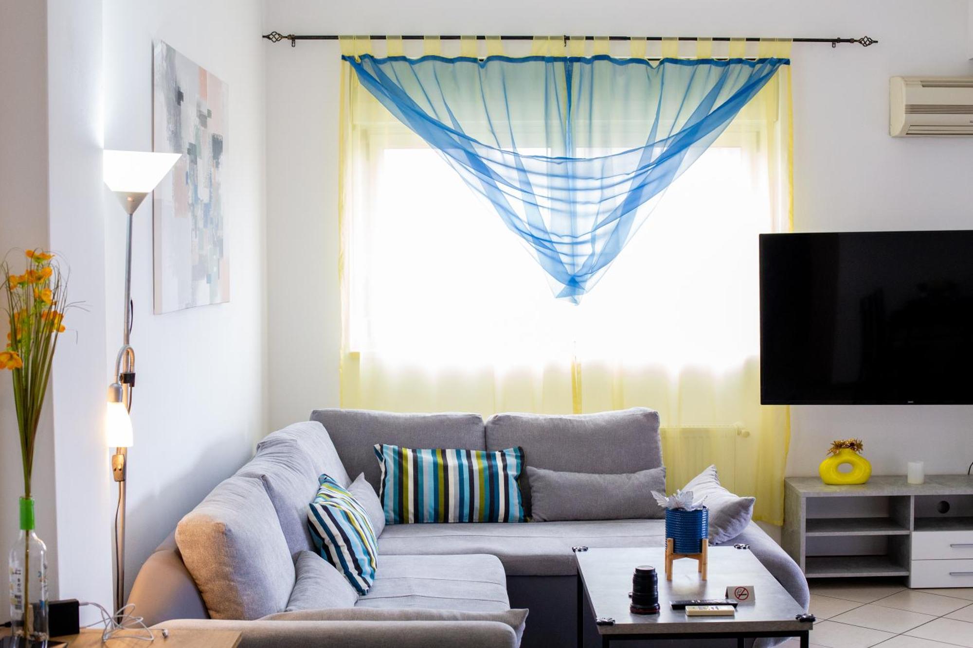 Apartment Ring *